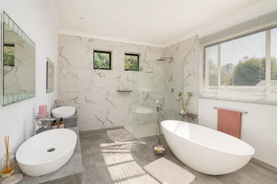 4 Bedroom Property for Sale in Melodie North West